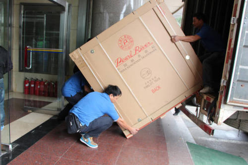 深泽钢琴贵重工艺品无忧运
